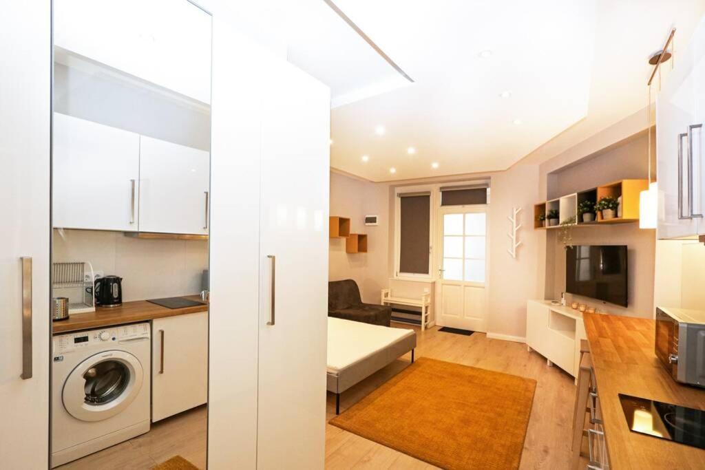Rp2 Apartment *